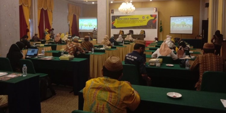 Rapat kerja tahunan Dinas Kesehatan Provinsi Gorontalo. Foto: Aldy/gopos.