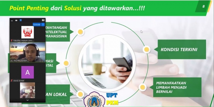 Direktur UPT PKM UNG, Z.C Facrusyah, saat memberikan materi terkait dengan tips dan trik dalam kegiatan PKM. (Foto Istimewa)