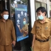 Bupati Kabupaten Gorontalo, saat menyambangi Dinas Kominfo guna memeriksa protokol kesehatan. Foto: Putra/gopos.