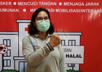Vaksinasi Perdana