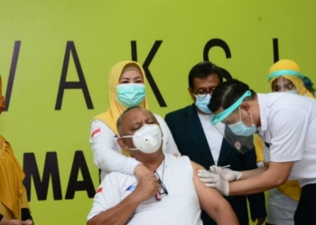Vaksin Gubernur Gorontalo