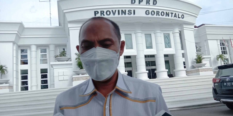 Anggota Komisi 4 DPRD Provinsi Gorontalo, Adnan Entengo. Foto: Aldy/gopos.