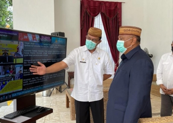 Gubernur Launching Aplikasi Digital Media