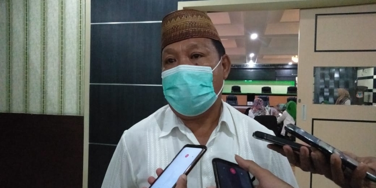 Asisten I Setda Kabupaten Gorontalo, Asri Tuna