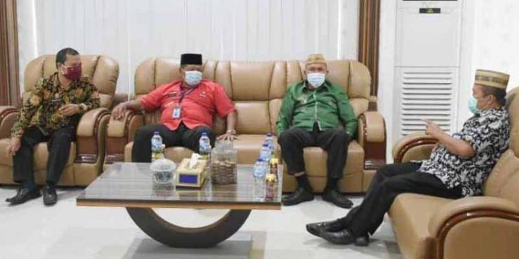 PEDULI HAM - Plt Bupati Boalemo, Anas Jusuf, menerima kunjungan kerja Kepala Kanwil Kemenkumham Gorontalo.