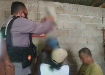Seorang petani gantung diri