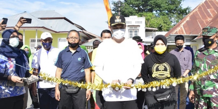 Wawali Kota Gorontalo Resmikan Kampung Tangguh