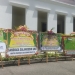 Sejumlah Karangan Bunga Ucapan Selamat Diberikan Kepada Bupati dan Wakil Bupati Gorontalo terpilih Nelson Pomalingo dan Hendra S Hemeto di rumah Dinas Bupati Gorontalo (Putra/Gopos).