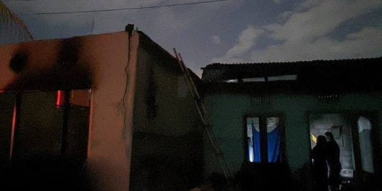 Pemilik rumah tertidur pulas saat kebakaran