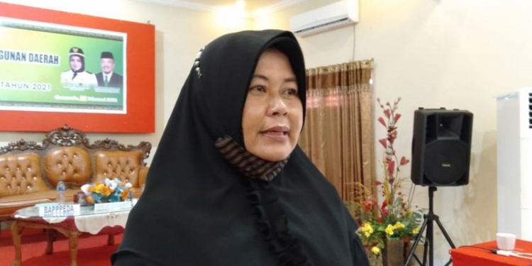 Ketua Komisi B Dewan Perwakilan Rakyat Daerah (DPRD) Kota Gorontalo, Leni Ontalu. Foto: Sari/gopos