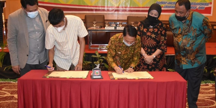 Taken MOU - Pemerintah Daerah Kabupaten Gorontalo Gandeng Yayasan Otak Indonesian Tingkatkan SDM (Sumber Daya Manusia). (Istimewa)