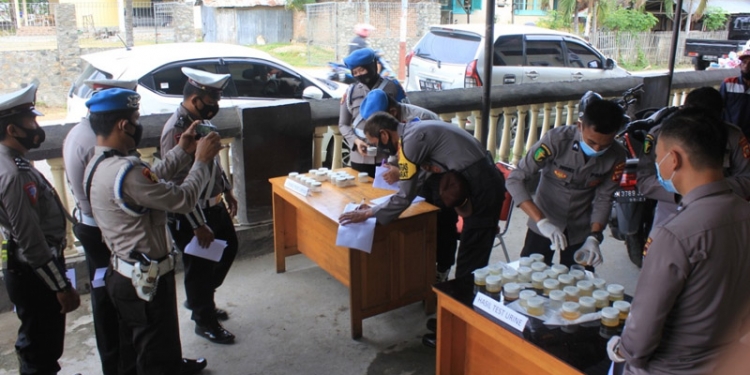 Tes Urine Polres Gorontalo Kota