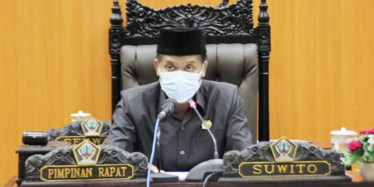 Pansus LKPJ Blitar