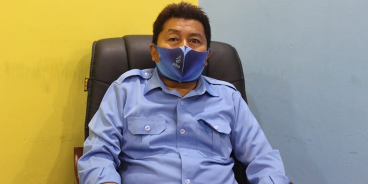 Direktur Perusahaan Daerah Air Minum (PDAM) Kabupaten Gorontalo Rivo Hiola (Putra Gopos)