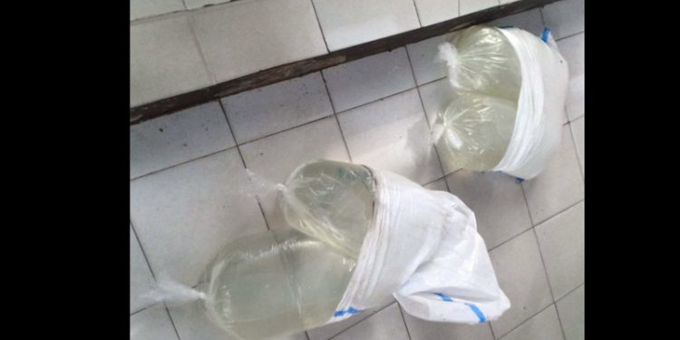 Miras Cap Tikus sebanyak 50 liter diamankan Polres Gorontalo dalam pelaksanaan operasi pekat. (Humas Polda Gorontalo)