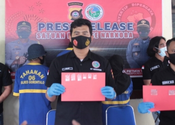 Beberapa Barang bukti Narkoba jenis Shabu-shabu yang berhasil diamankan oleh Pihak Polres Gorontalo (putra Gopos)