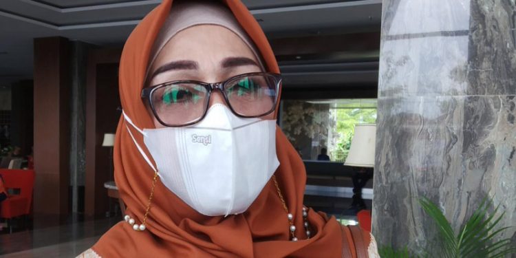 Ketua Tim Penggerak Pemberdayaan Kesejahteraan Keluarga (TP-PKK) Fory A Naway (Putra/Gopos)