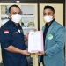 Sekda Gorut, Ridwan Yasin menerima kunjungan dari Ikatan Pelajar Nahdlatul Ulama (IPNU) Cabang Gorontalo Utara, di ruang kerjanya.(foto.istimewa)