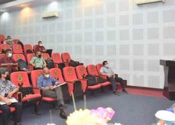 Wali Kota Gorontalo, Marten Taha saat membuka kegiatan Workshop Tentang Pemajuan Kebudayaan, kerjasama antara Pemkot Gorontalo dengan Program Studi Antropologi S3 UNHAS Makassar, Senin (15/3/2021). (foto Diskominfo Kota Gorontalo).