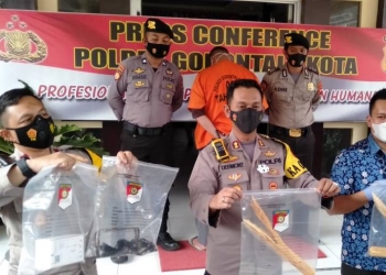 Konfrensi pers pembunuhan