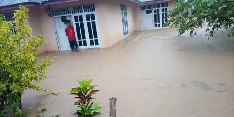 Ilsutrasi hujan lebat menyebabkan banjir (istimewa)
