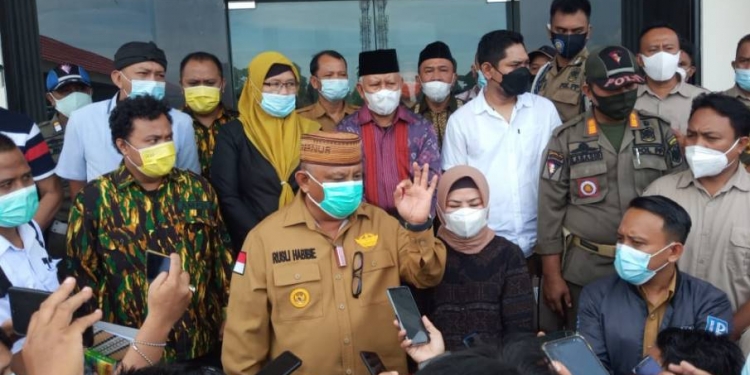 Rusli Habibie diperiksa