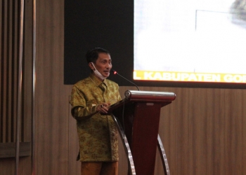 Bupati Gorontalo Nelson Pomalingo (Putra Gopos)