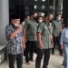 Bupati Gorontalo Neslon Pomalingo Bersama Wakil Bupati Hendra Hemeto melakukan pengecekan di Masjid Baiturrahman yang nantinya akan dikunjungi oleh Jusuf Kalla. (Humas Kominfo Kabupaten Gorontalo)