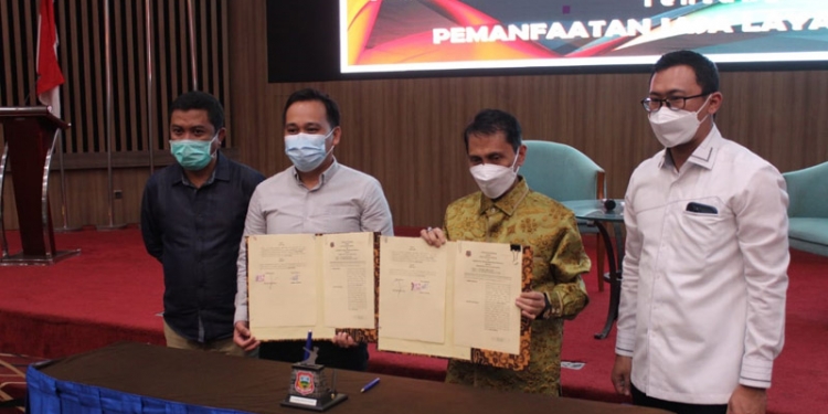 Penandatanganan Memorandum of Understanding (MoU) dilakukan oleh Bupati Gorontalo, Nelson Pomalingo, dan General Manager (GM) Aryaduta, Rommy Senduk (Putra Gopos)