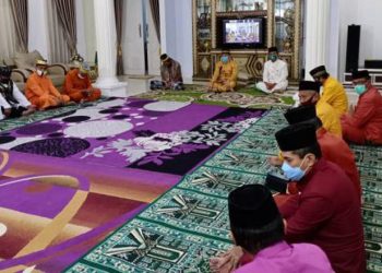 Prosesi motenggeyamo yang dilaksanakan Pemkab Bone Bolango sebelum masa Pandemi Covid-19.