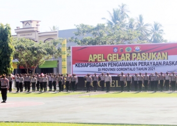 Upacara Apel Gelar Pasukan terkait Pengamanan Perayaan Paskah yang dilaksanakan di Lapangan Polda Gorontalo (Putra Gopos)