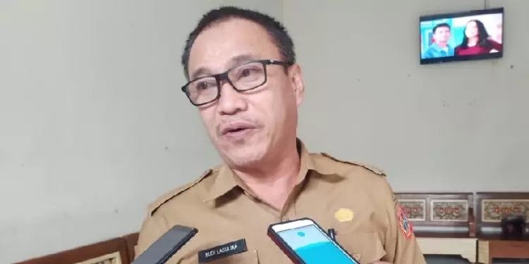 Sekretaris DPRD Gorontalo Utara, Fahrudin Lasulika. (foto.istimewa))