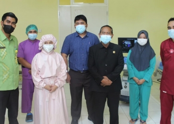 Darda Daraba Selaku Sekretaris Daerah Provinsi Gorontalo, mengunjungi Rumah Sakit Hasri Ainun Habibie (Putra Gopos)