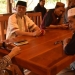 Nelson Pomalingo saat melaksanakan pertemuan Presidium Nasional (Presnas) Centre yang dilaksanakan saat agenda Buka Puasa bersama The Presnas Centre, Minggu (18/4) di Orasawa Resto Limboto. (Humas Kominfo Kabupaten Gorontalo)