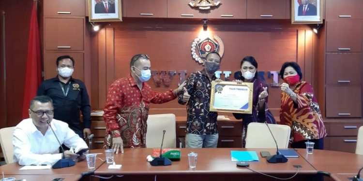 Webinar "Mengoptimalkan Pemanfaatan FABA untuk Pembangunan Ekonomi", Jumat, 9 April 2021, di Sekretariat PWI Pusat.