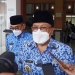 BLITAR - Wali Kota Blitar, Santoso saat diwawancarai awak media, Senin (12/4/2021) (istimewa)