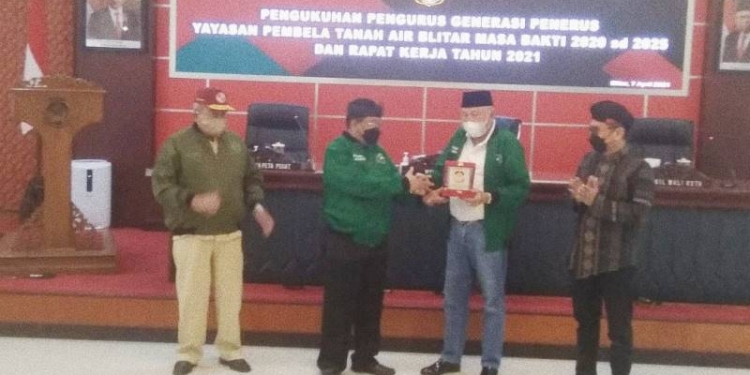 Yapeta Blitar