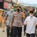 Bupati Gorontalo Nelson Pomalingo saat terjun langsung ke Posko Pasar dan Lebaran. (Humas Kominfo Kabupaten Gorontalo).