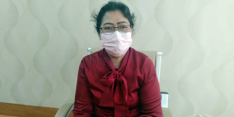 Kepala Bidang P2P Dinkes Pohuwato, Maryam Samoe, SE, saat dikonfirmasi gopos.id, Kamis ( 27/5/2021). (foto/ramlan/gopos).