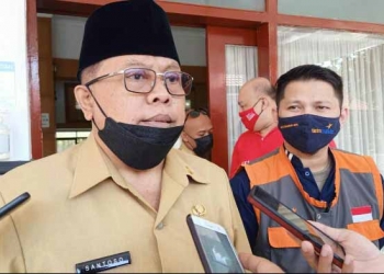 Wali Kota Blitar, Santoso usai menghadiri penyerahan parcel lebaran, di Balai Kusuma Wicitro, Senin (10/5/2021).