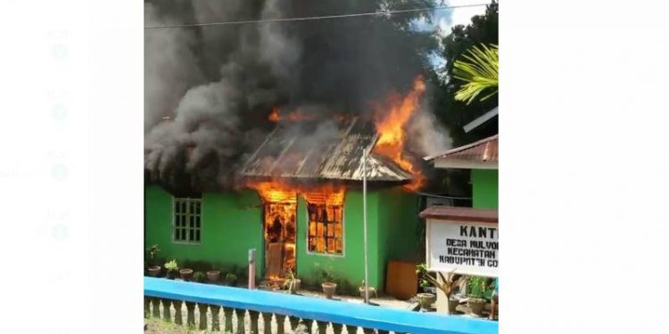 kantor BPD terbakar