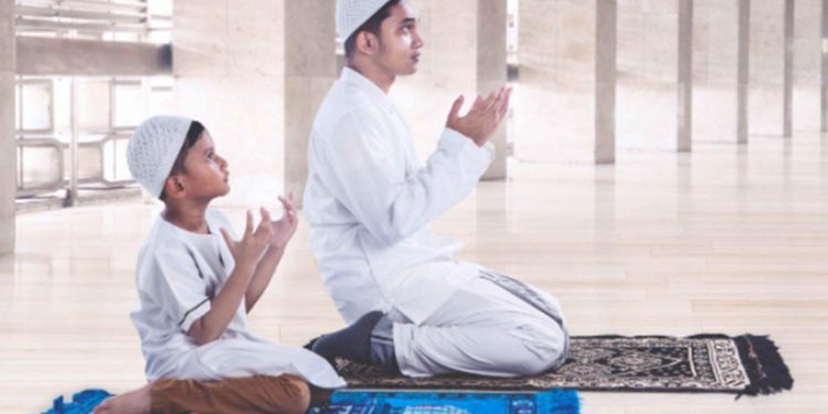 Ilustrasi Salat Gerhana