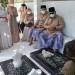 Ziarah makam ayah gubernur