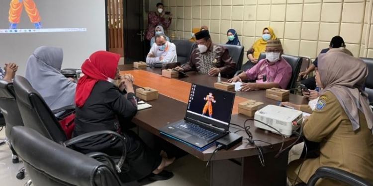 DPRD Provinsi Gorontalo saat melakukan kunjungan kerja Studi Komparasi di Kota Bandung terkait Perda Pengelolaan Zakat. Foto Istimewa