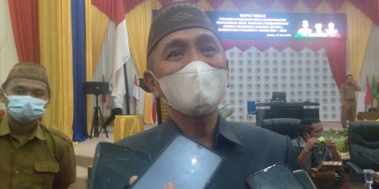 Bupati Pohuwato, Saipul Mbuinga. (ramlan/gopos)