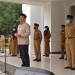 Bupati Bone Bolango saat memimpil apel kerja di lingkungan Pemerintah Kabupaten Bone Bolango (foto AKP/Kominfo)