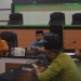 Asisten 1 Pemerintahan dan Kesra Setda Kabupaten Gorontalo saat melaksanakan Rapat Pembentukan Panitia Hari Besar Islam (PHBI) Tingkat Kabupaten Gorontalo, di Ruang Madani Kantor Bupati Gorontalo, Kamis (10/6/2021). (Putra Gopos)