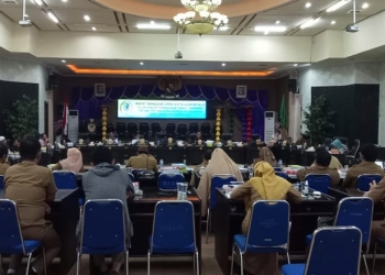 Rapat banggar Dewan Perwakilan Rakyat Daerah (DPRD) Kota Gorontalo. Senin, (28/6/2021). Foto  (Sari/gopos)