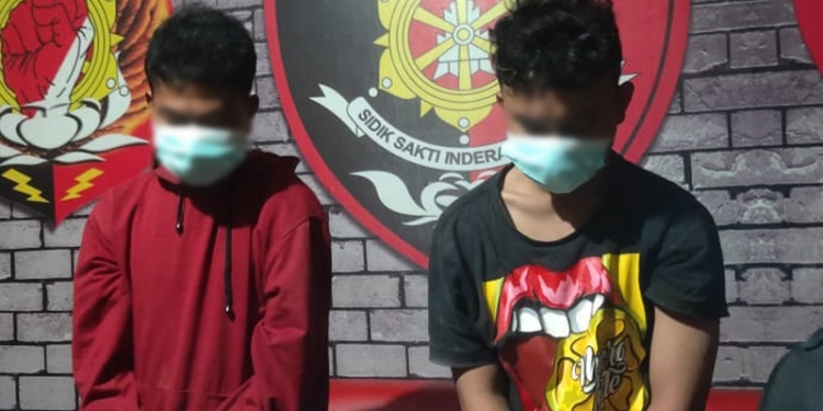 Pembacok media online