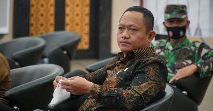 Irwan Hunawa, Anggota komisi C, Dewan Perwakilan Rakyat Daerah (DPRD) Kota Gorontalo, hadiri peringatan Hari Anti Narkoba Internasional (HANI) 2021, Senin (28/6/2021). (Foto: Humas)